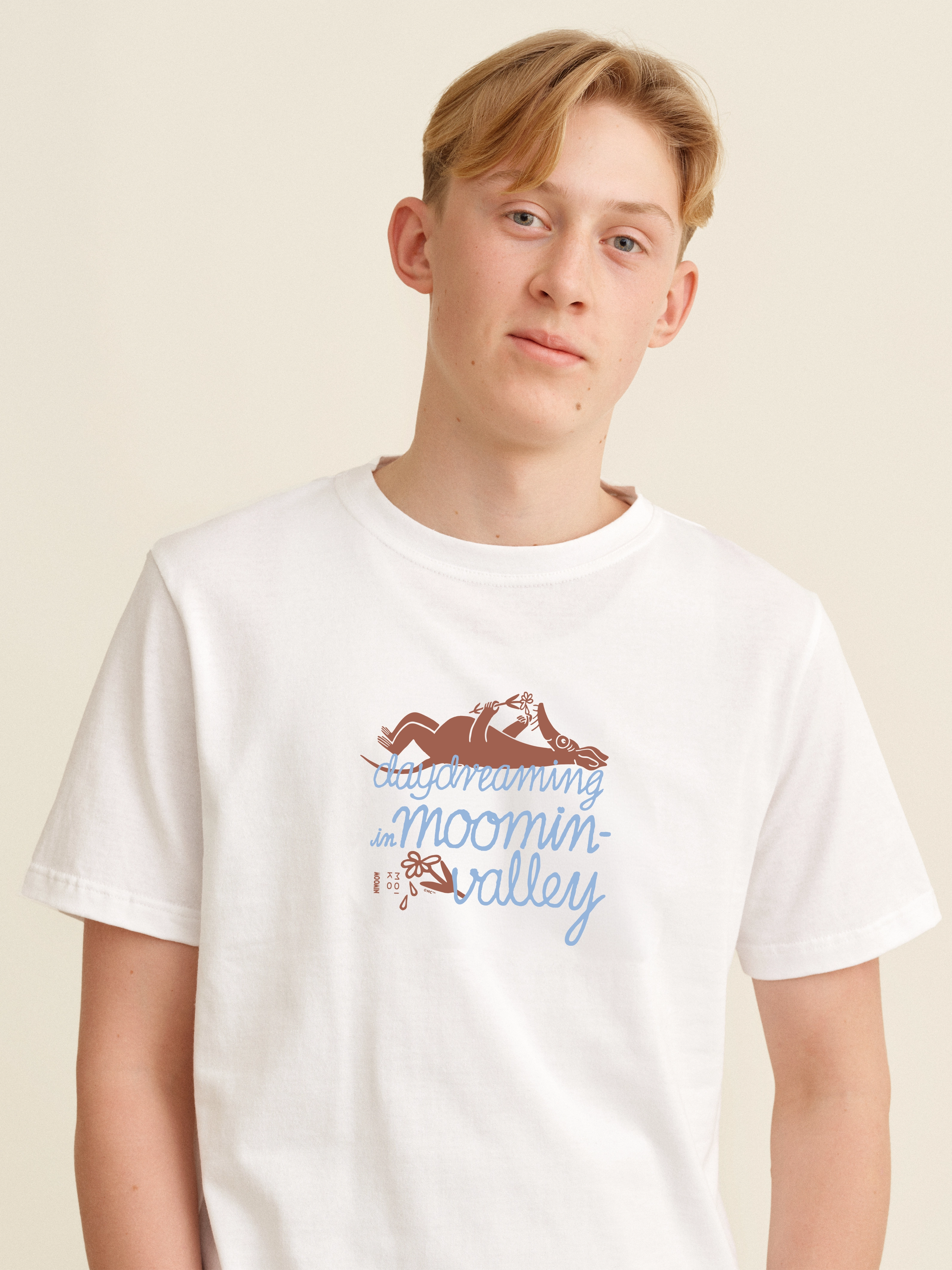 Daydreaming Sniff Muumi t-paita