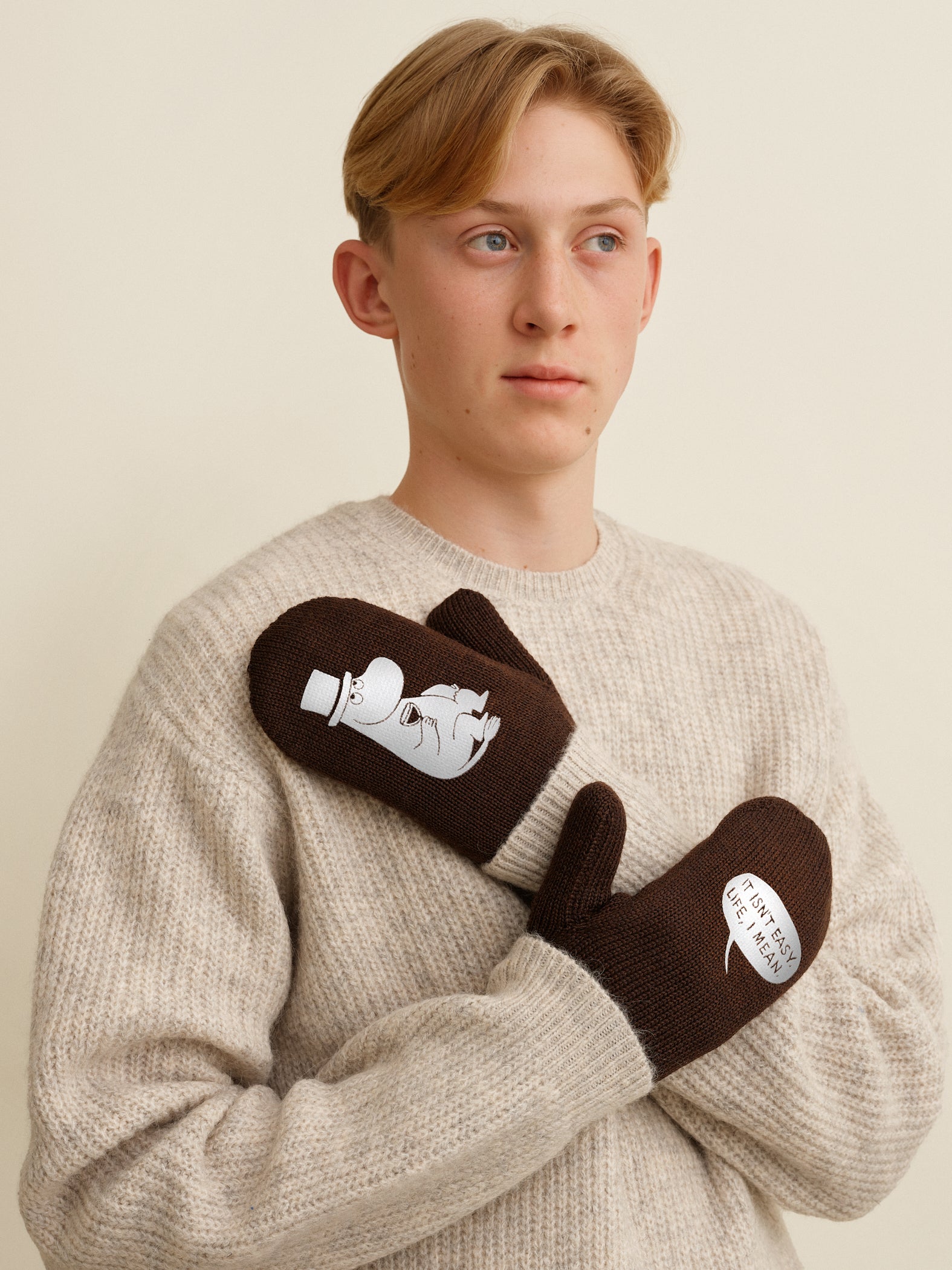 Philosopher Moominpappa mittens